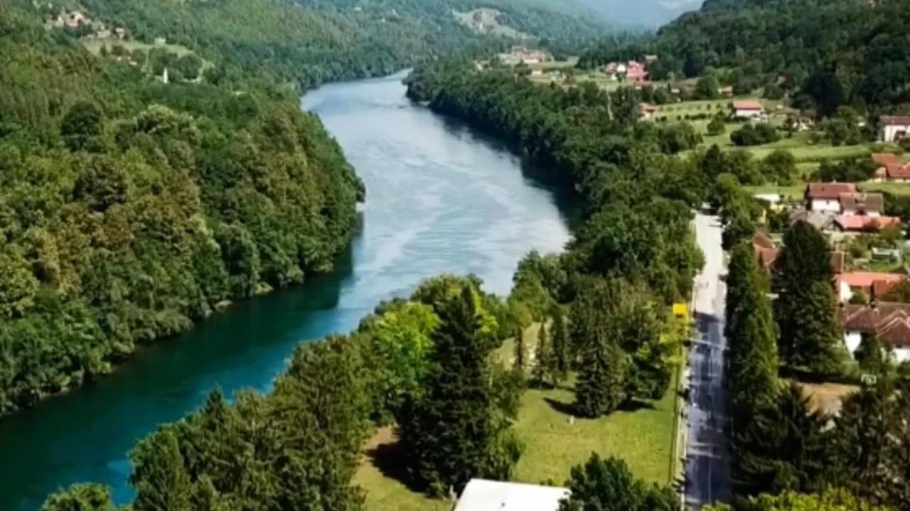 Etno Selo Bok Bed & Breakfast Vrhpolje Екстериор снимка