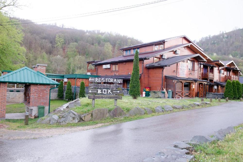 Etno Selo Bok Bed & Breakfast Vrhpolje Екстериор снимка